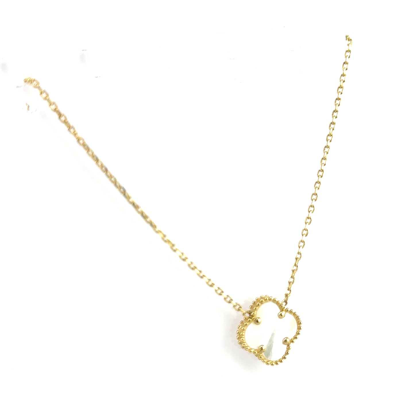 Collar Trebol (blanco) en Oro 10K