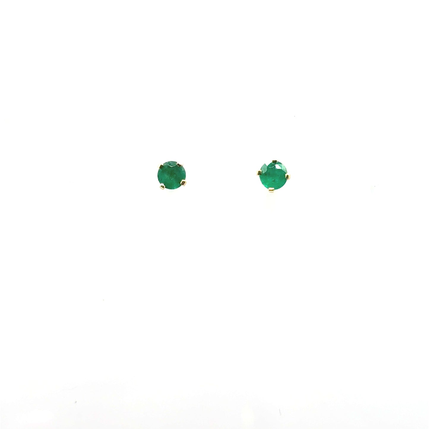 Aretes de Esmeralda en Oro 18K (0.45cts)