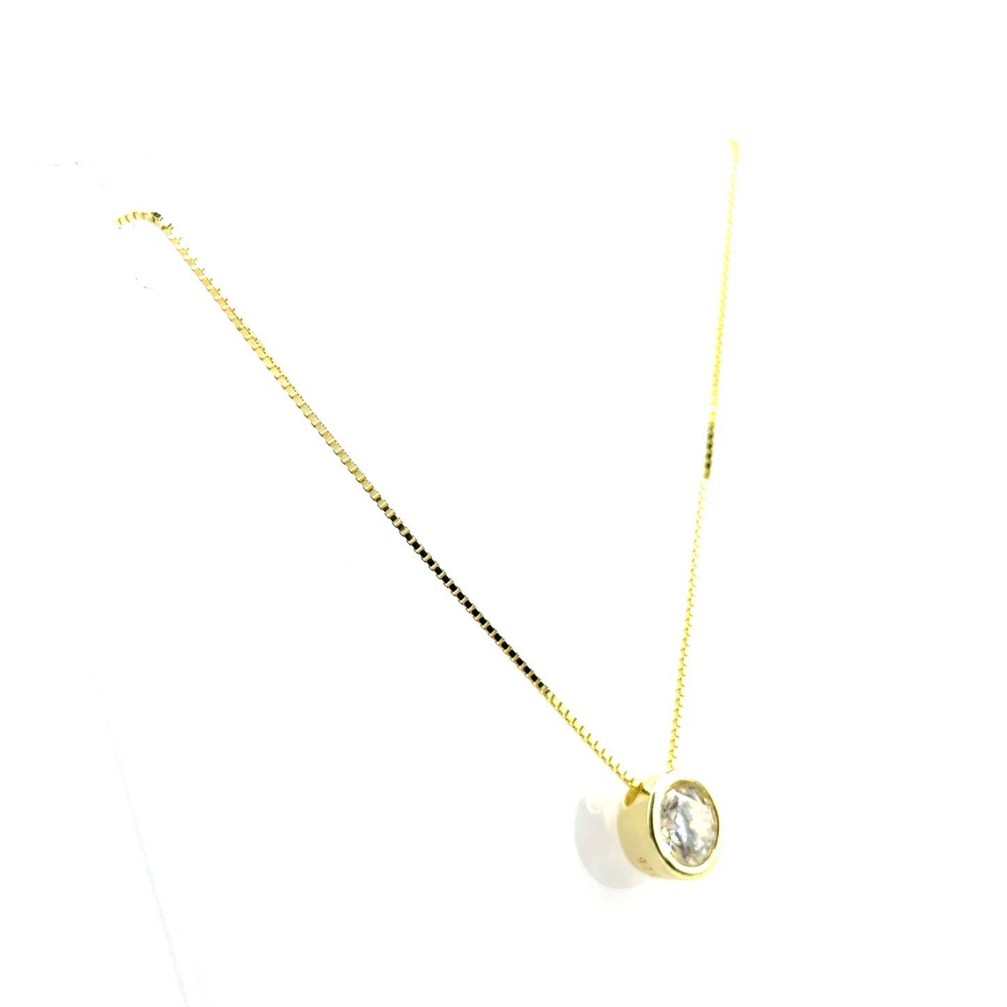 Collar Solitario (bisel) de Moissanita en Plata