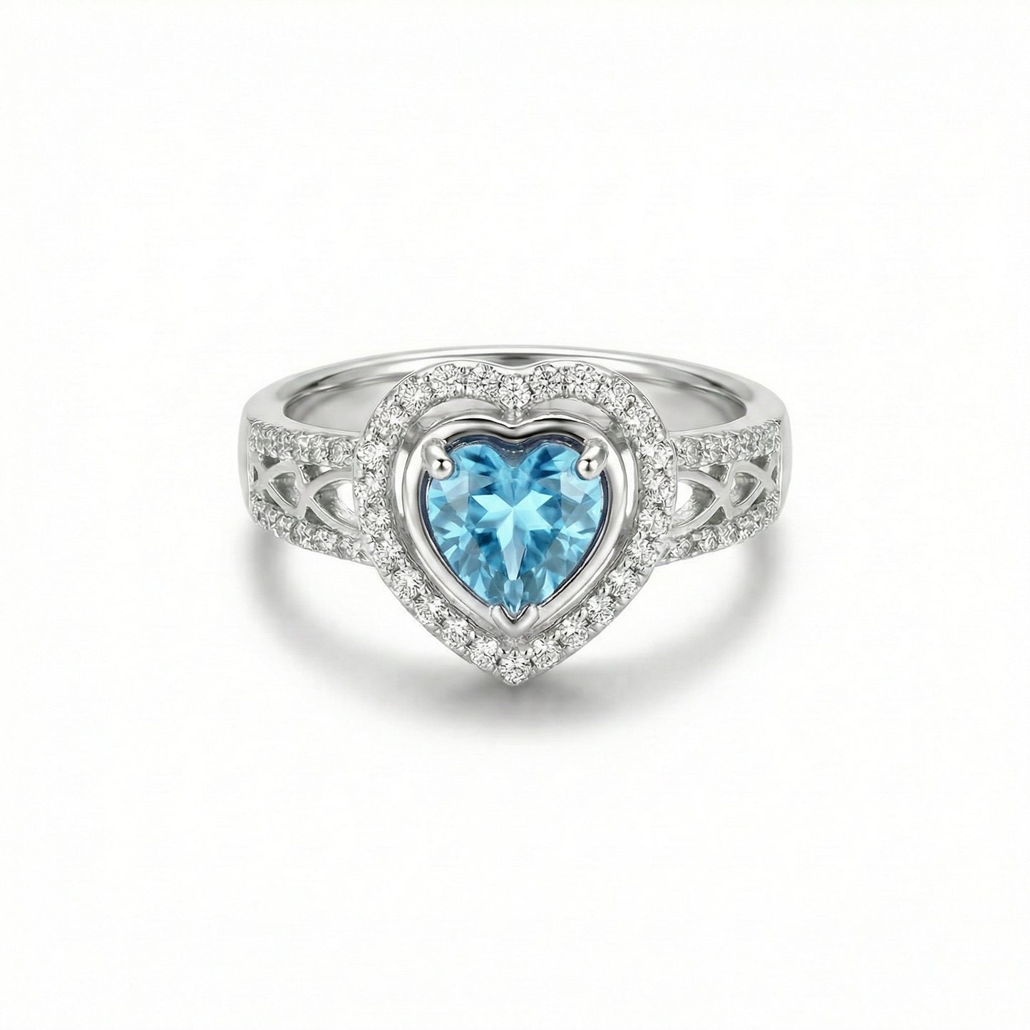 Anillo (corazon) en Plata con Diamantes (SBT)