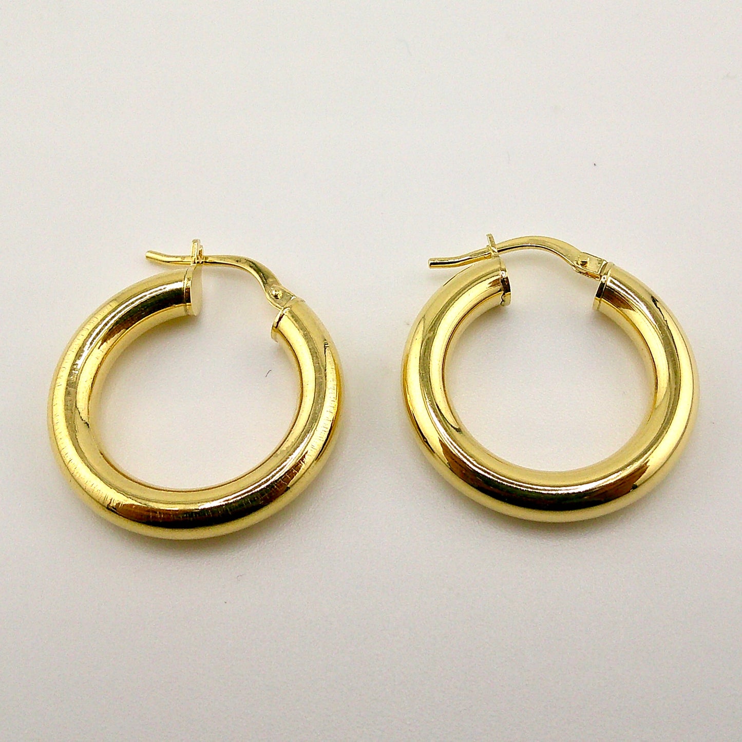 Argollas (chunky) Liso en Oro