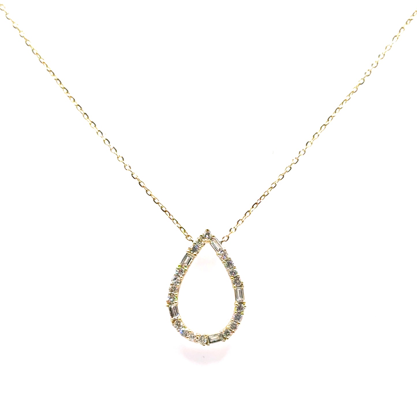Collar de Diamantes en Oro 14K