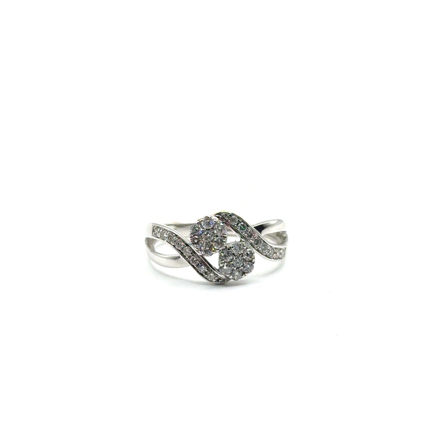 Anillo de Diamantes en Oro 14K
