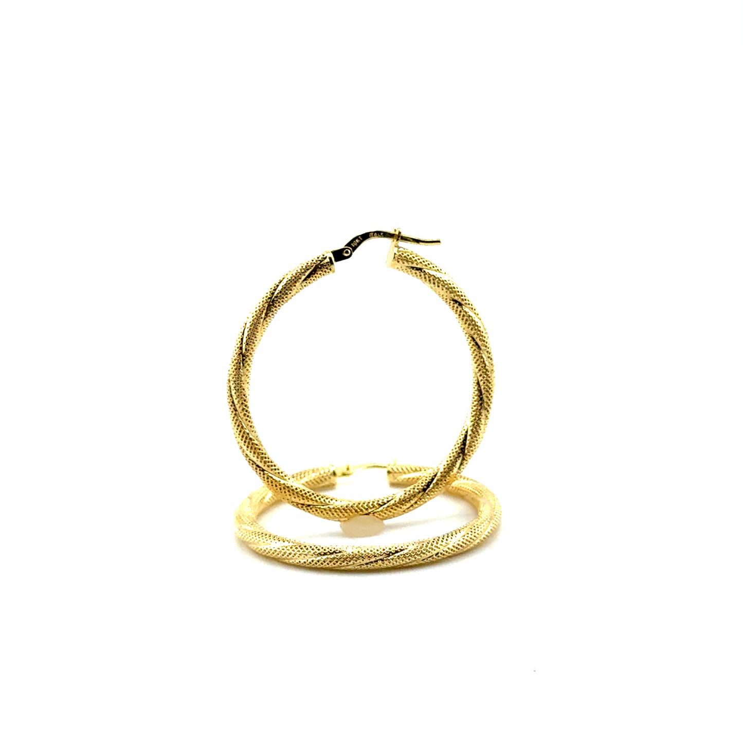 Argollas (corte diamante) en Oro 10K