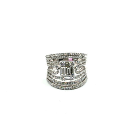 Anillo de Diamantes en Oro 18K