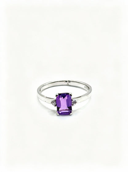 Anillo de Amatista en Plata 925 (0.9cts)