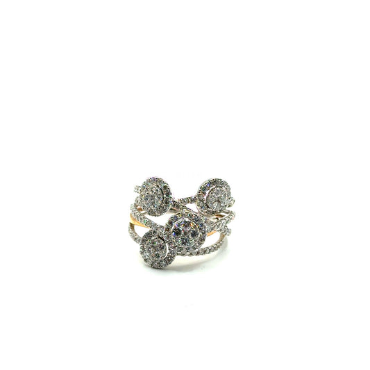 Anillo de Diamantes en Oro 18K