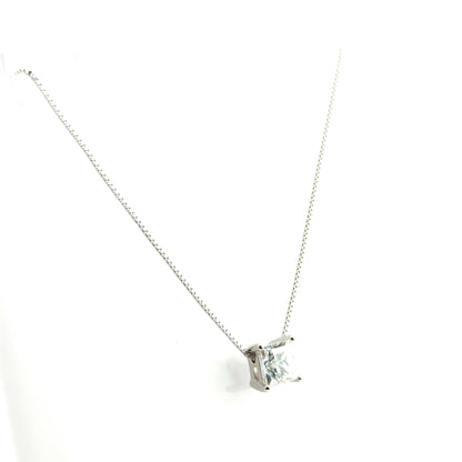 Collar Solitario (corte princesa) de Moissanita en Plata