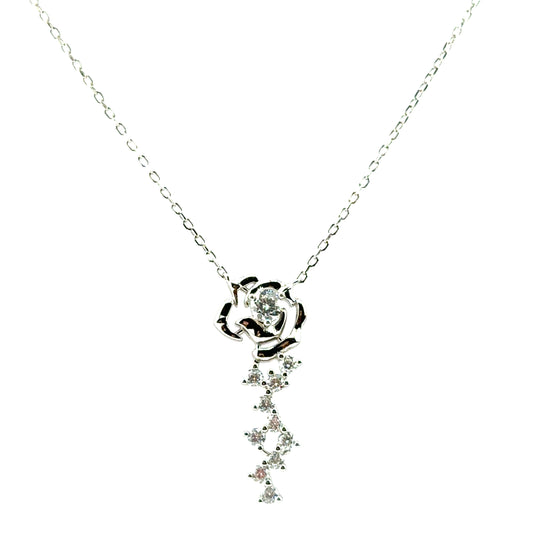 Collar (flor) de Moissanita en Plata