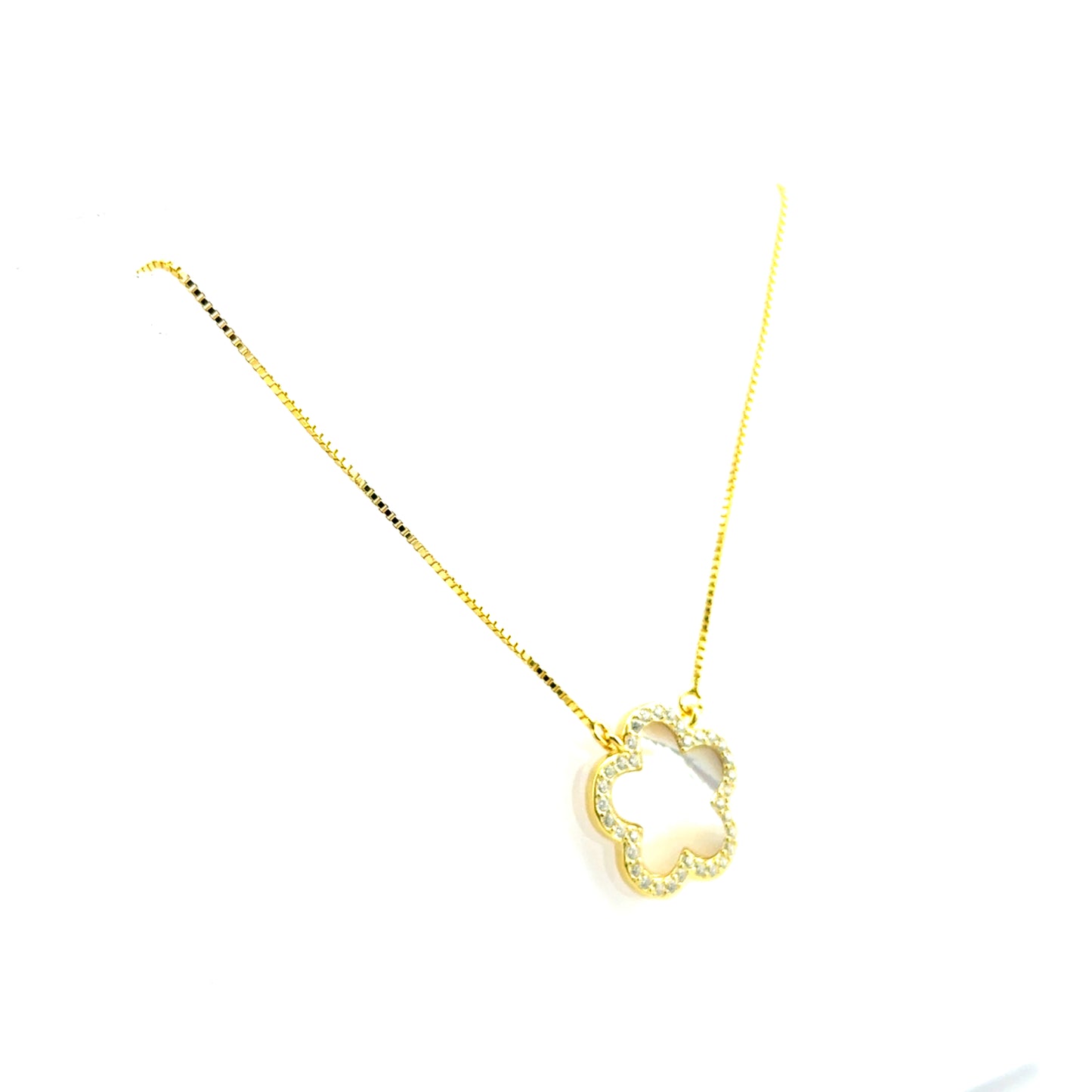 Collar (Flor) con Moissanita en Plata