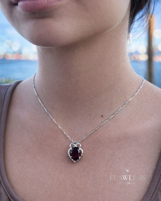 Dije de Granate en Plata 925 (7.3cts)