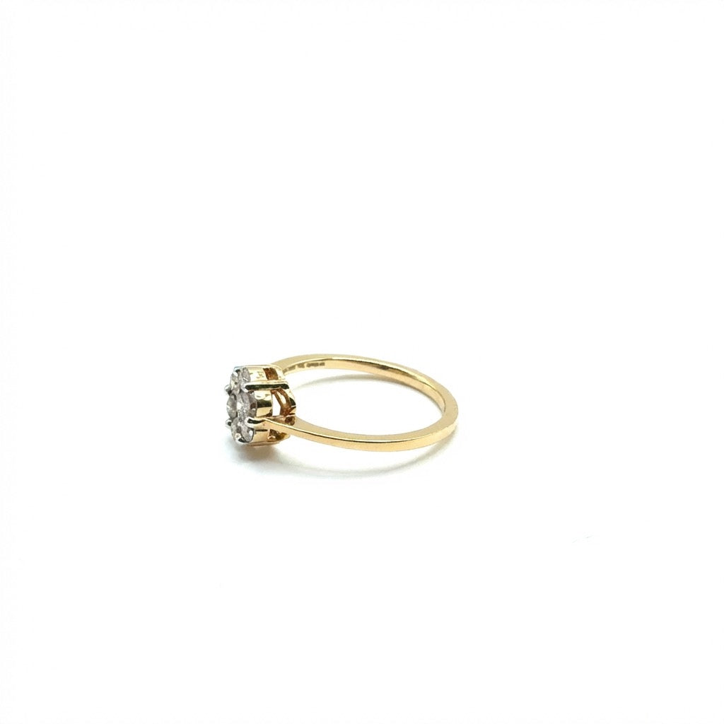 Anillo de Diamantes en Oro 14K