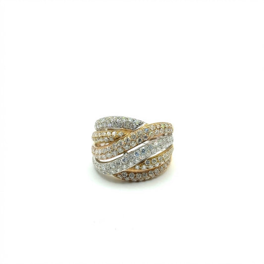 Anillo de Diamantes en Oro 18K