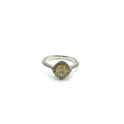 Anillo de Diamantes en Oro 14K