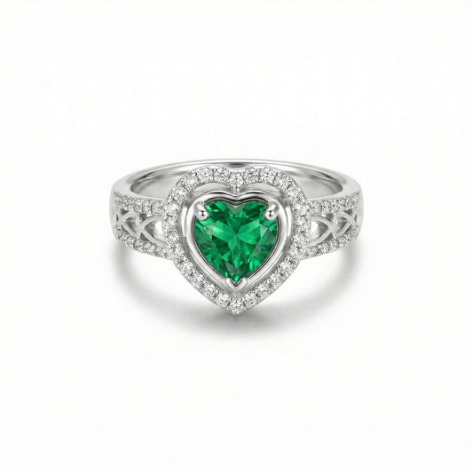 Anillo (corazon) en Plata con Diamantes (SEM)