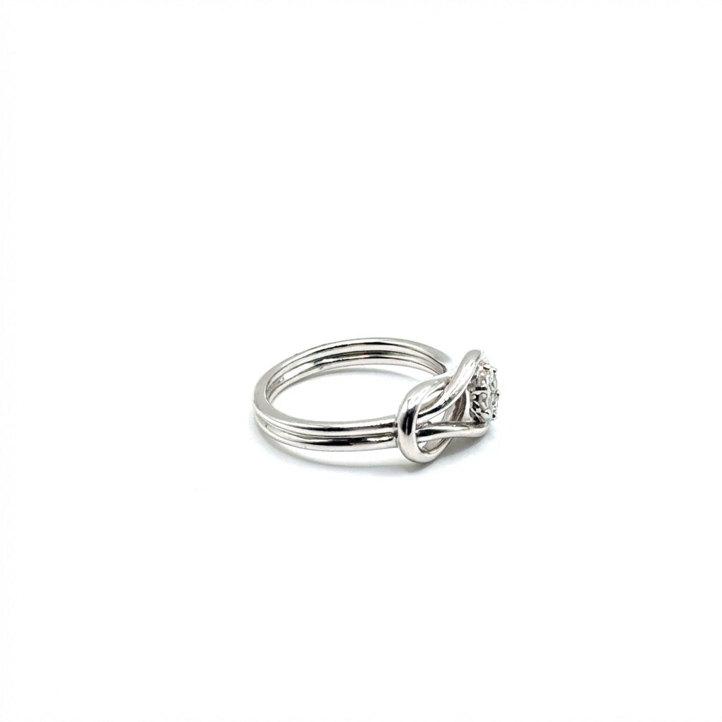 Anillo de Diamantes en Oro 14K